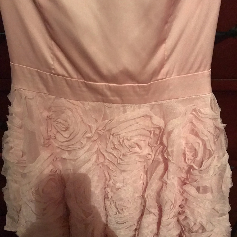 Light pink party dress. - Picture 7 of 7